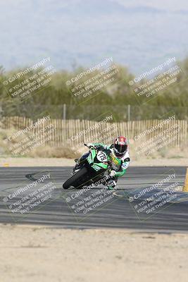 media/Jan-15-2026-Racers Edge (Thu) [[dfebeb70ab]]/2-A Group/Session 5 Turn 2/